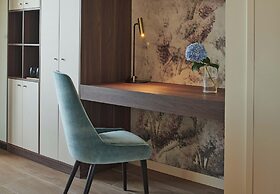 Vista Lakefront Boutique Hotel