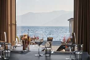 Vista Lakefront Boutique Hotel