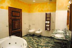 City Centre Rooms and Apartments