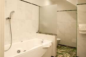 City Centre Rooms and Apartments