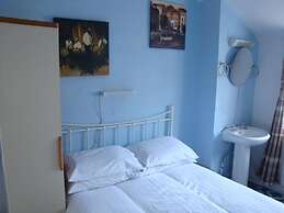 Spencer Court Hotel