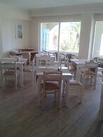 Aslanis Village Hotel