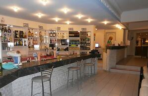 Aslanis Village Hotel