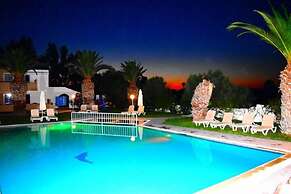 Aslanis Village Hotel