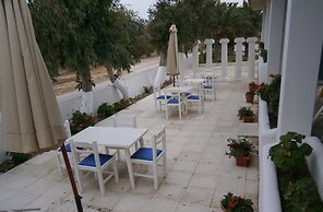 Aslanis Village Hotel