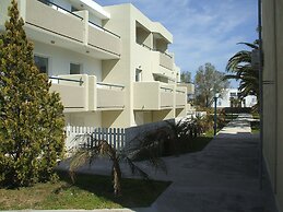 Aslanis Village Hotel