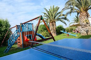 Aslanis Village Hotel