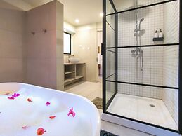 Flowers of Paradise with LOV