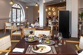 Giannoulis – Almyra Hotel & Village