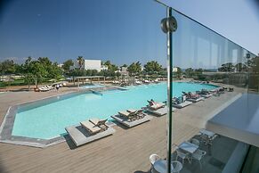 Giannoulis – Almyra Hotel & Village