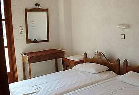 Valentino Apartments and Studios