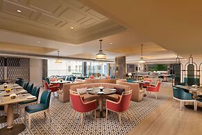 The Crown - IHCL SeleQtions