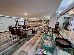 Hotel Preethi Classic Towers