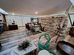 Hotel Preethi Classic Towers