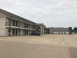 Days Inn by Wyndham Grove