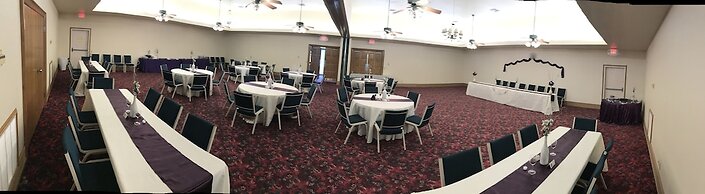 Days Inn by Wyndham Grove