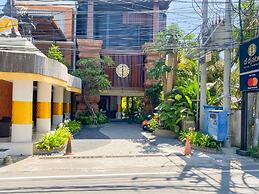 djabu Seminyak Hotel