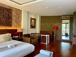 djabu Seminyak Hotel