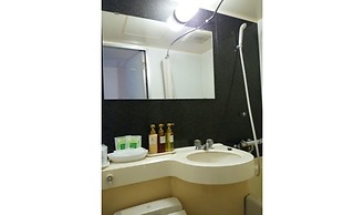 Ueno First City Hotel