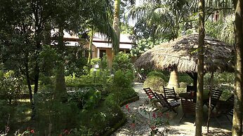 Sauraha Resort
