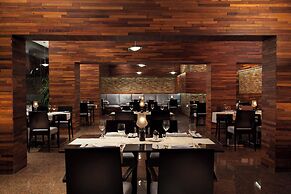 Xperience Sea Breeze Resort