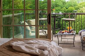 Diamond Mills Resort