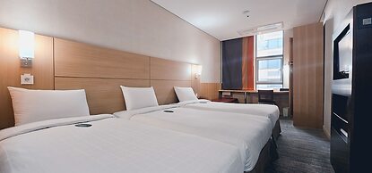 Central Seven Hotel by Kwon Busan Seomyeon