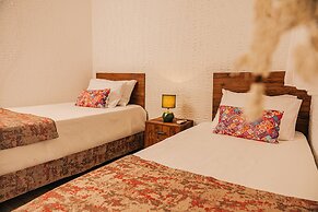 Bizim Ev Hotel
