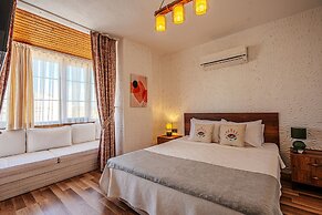 Bizim Ev Hotel