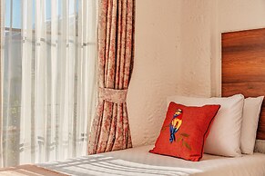 Bizim Ev Hotel