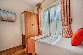 Bizim Ev Hotel