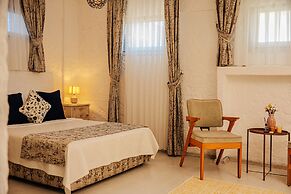 Bizim Ev Hotel