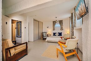 Bizim Ev Hotel