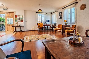 Bizim Ev Hotel