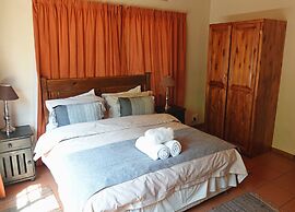 Crocodile Kruger Safari Lodge