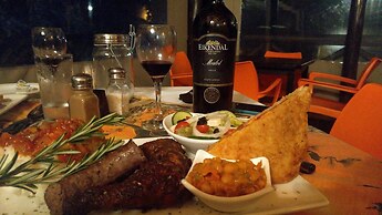 Crocodile Kruger Safari Lodge