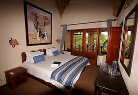 Crocodile Kruger Safari Lodge