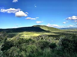 Amakhosi Safari Lodge and SPA