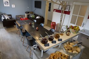 Flensbed Hotel & Hostel