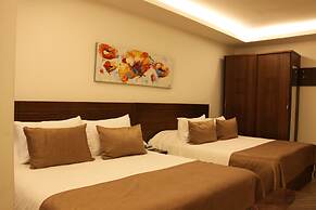 Lamedina Hotel