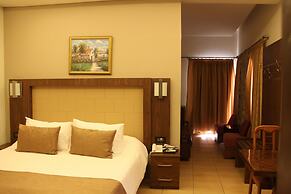 Lamedina Hotel
