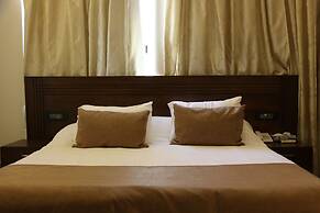 Lamedina Hotel