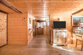 CHALET DEI FIORI - ROOM & APARTMENT