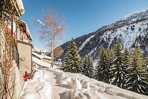 CHALET DEI FIORI - ROOM & APARTMENT