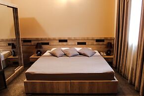 Hotel Diplomat