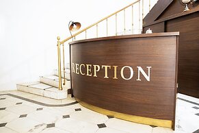 Hotel Diplomat