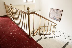 Hotel Diplomat