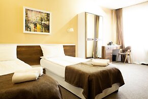 Hotel Diplomat