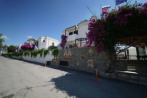 Salinas Beach Hotel Bodrum/Boutique Concept