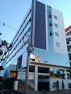 Maestro Executive Hotel